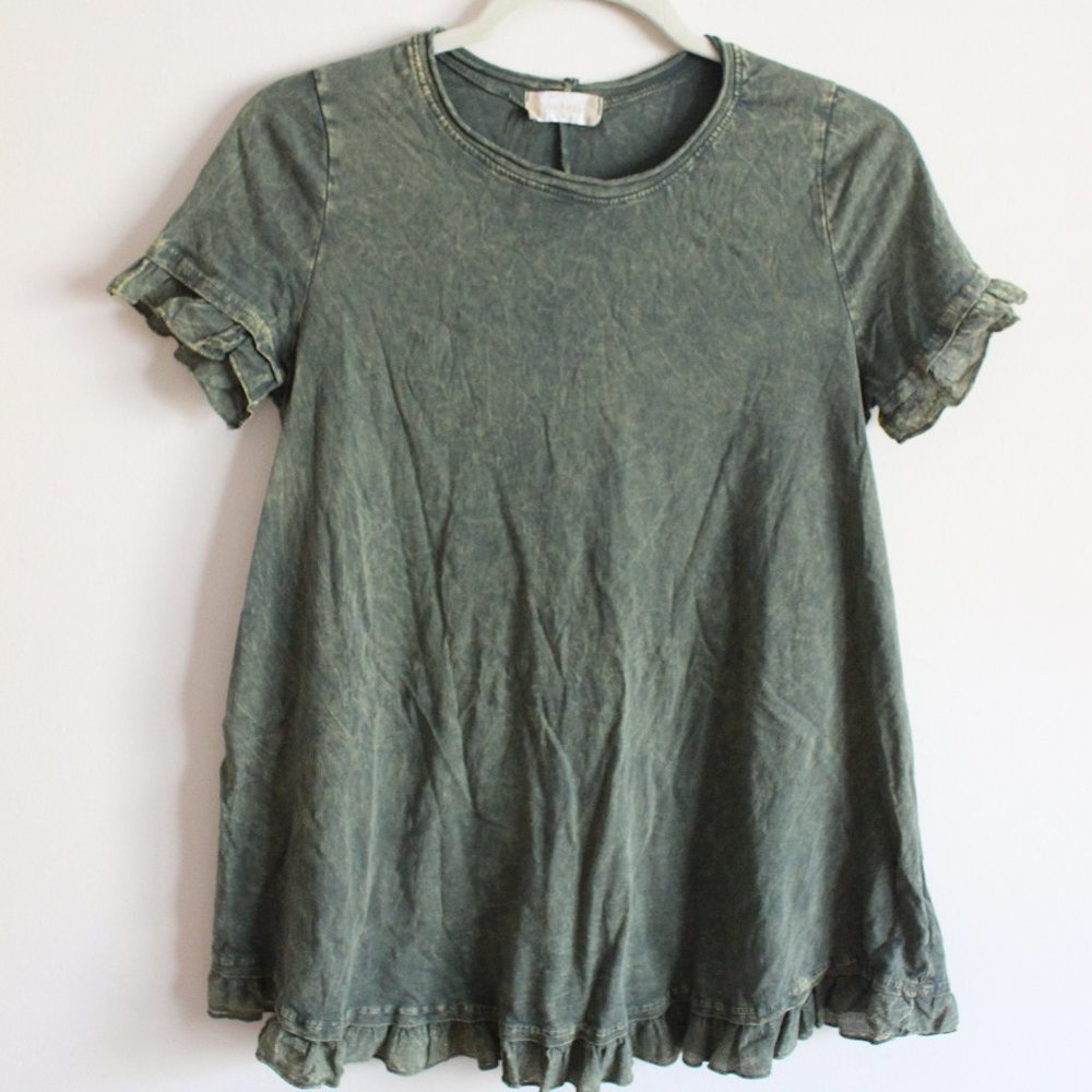 Altar'd State short sleeve blouse